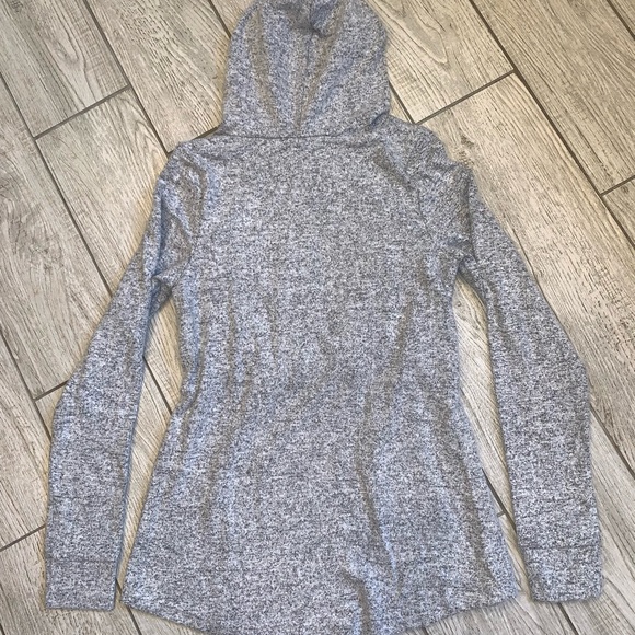 NWT Latched Mama Everyday Nursing Hoodie - Heathered Charcoal - Picture 5 of 7
